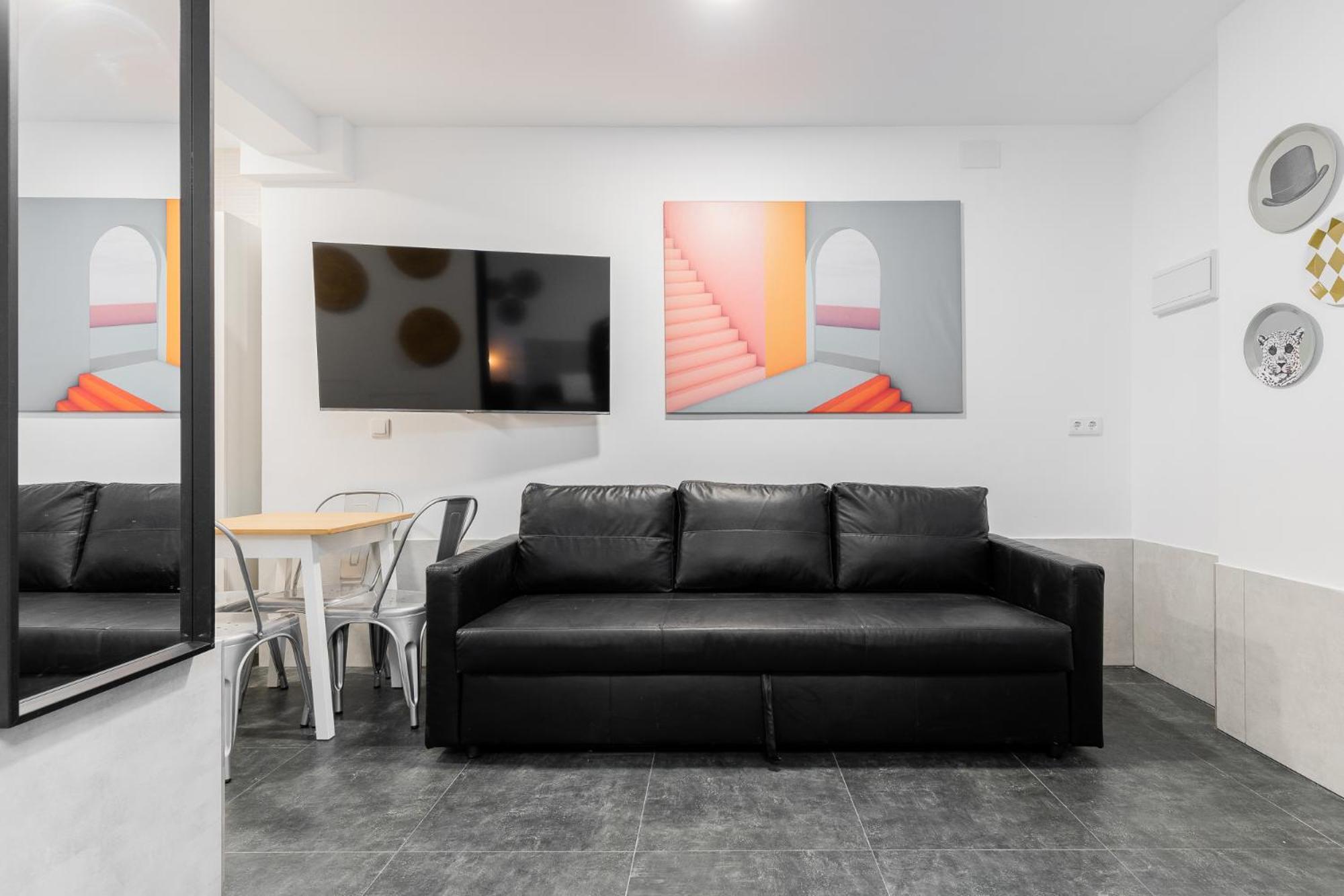 Aptuvalencia-F&B Sol Sl Luaran gambar